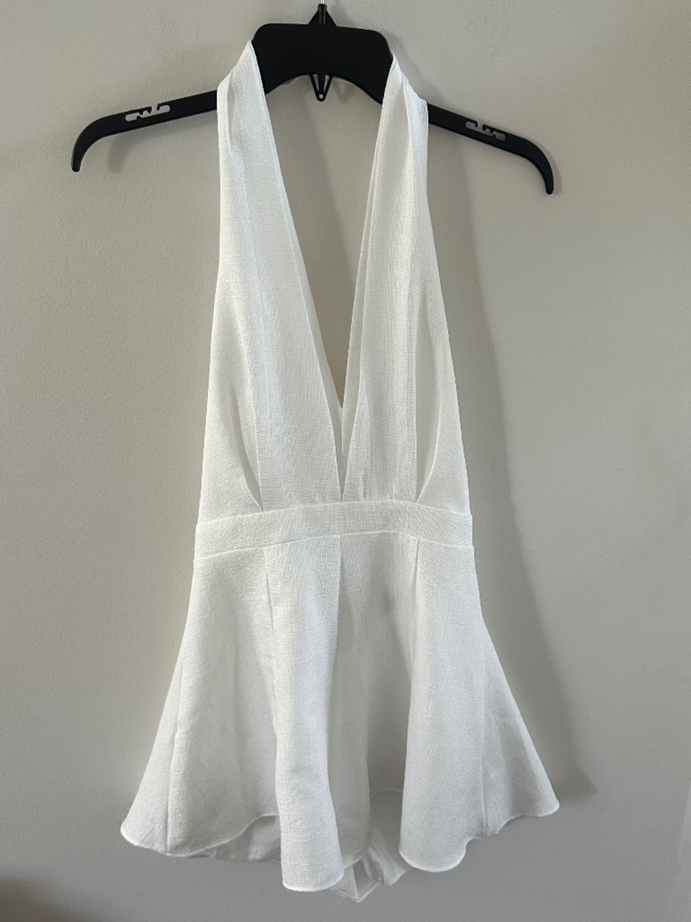 DO+BE White Halter Romper, Woman’s Medium